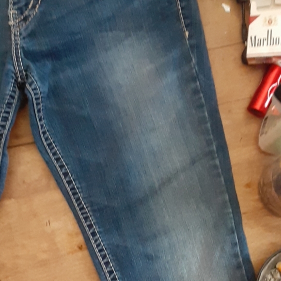 Silver  Jeans - Picture 3 of 8